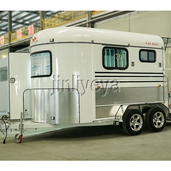 莱芜两马位马车