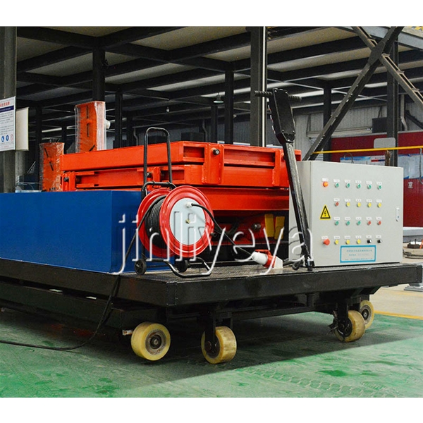 莱芜钢厂专用底盖小车