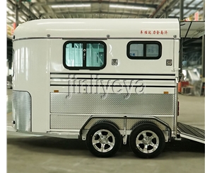 莱芜两马位运马车